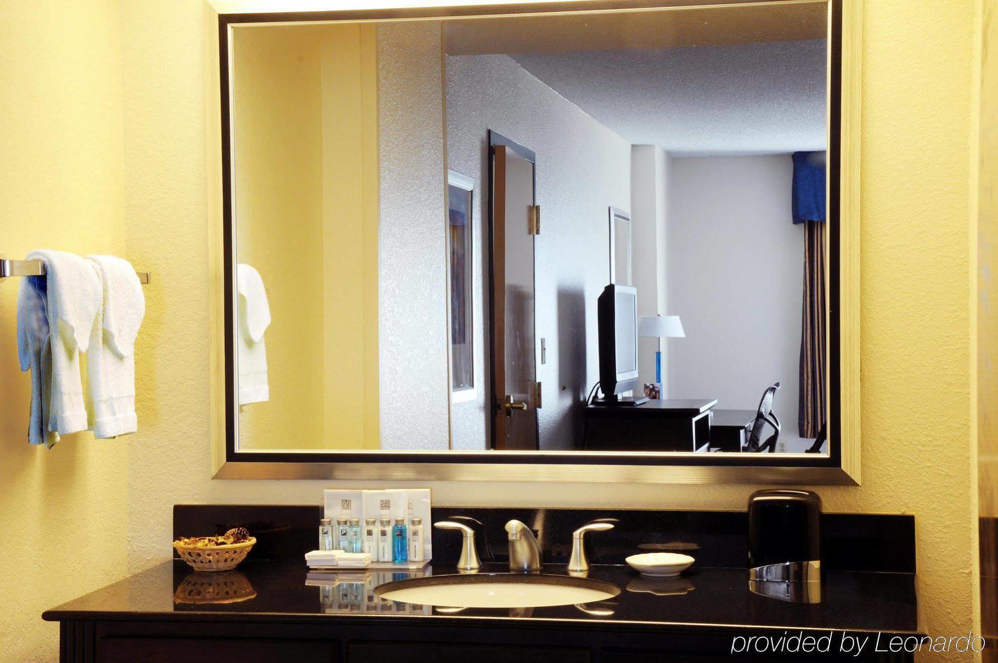 Hampton Inn & Suites Anaheim Garden Grove Quarto foto